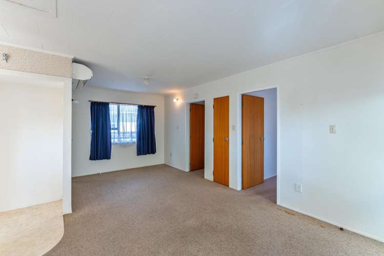 101 Norfolk Crescent Otaki Beach_14
