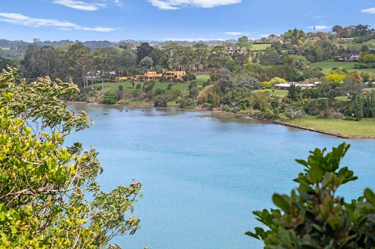 59 Pohutukawa Avenue Shelly Park_29