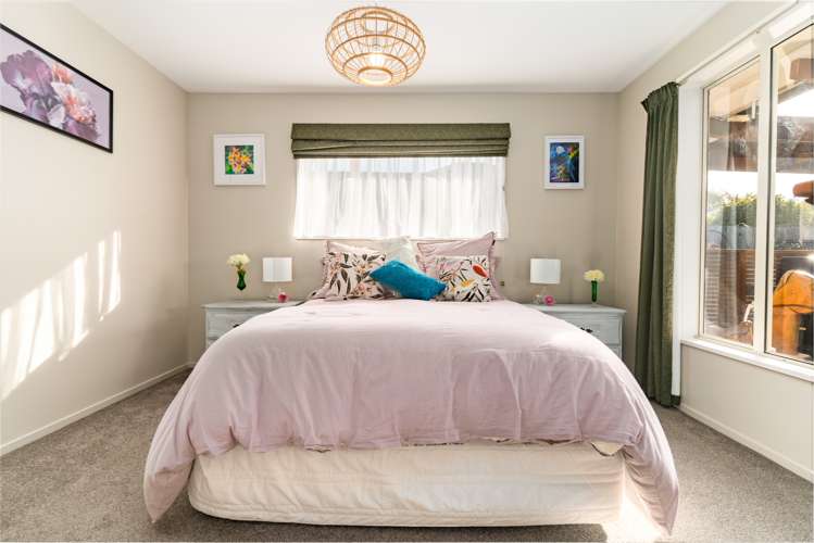 32 Bella Rosa Drive Hei Hei_6