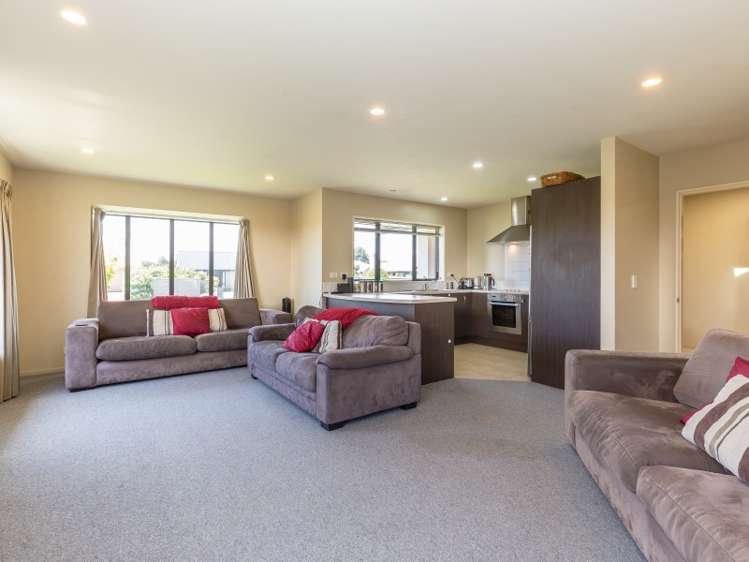 14 Broken Run Wigram_1