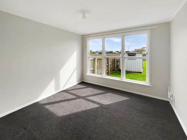 34 Devon Crescent Bulls_2