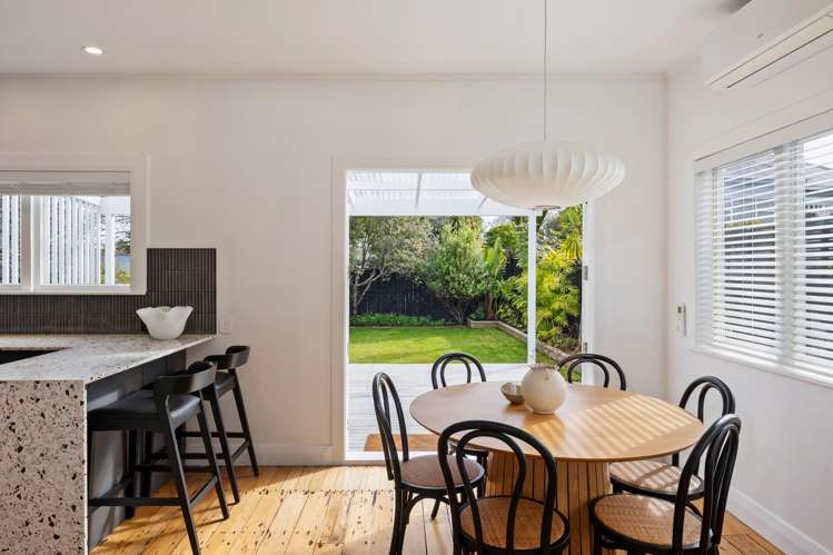319 Blockhouse Bay Road Avondale_10