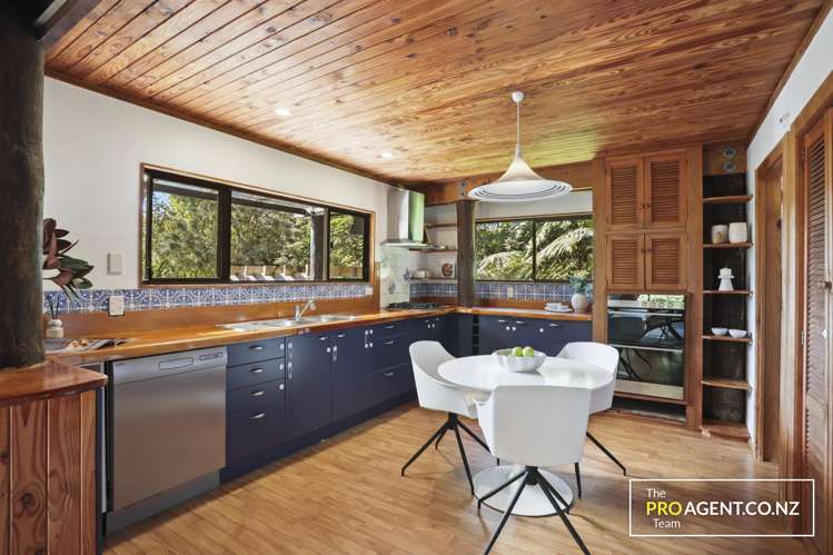 175 Laingholm Drive Laingholm_2