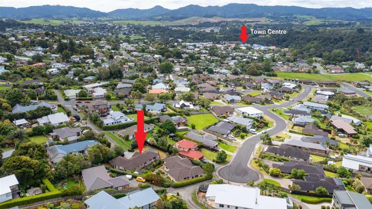 12 Earlsway Warkworth_14