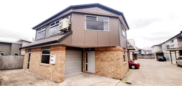 Apartment in Melville