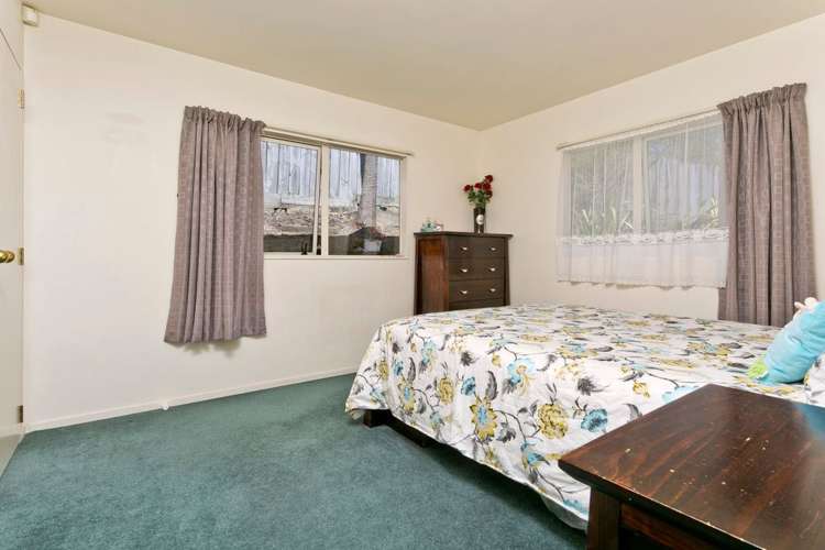 2/64 Seaview Road Glenfield_9