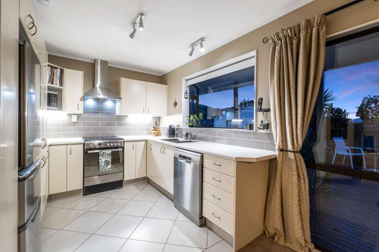 61 Albatross Close Whitby_1