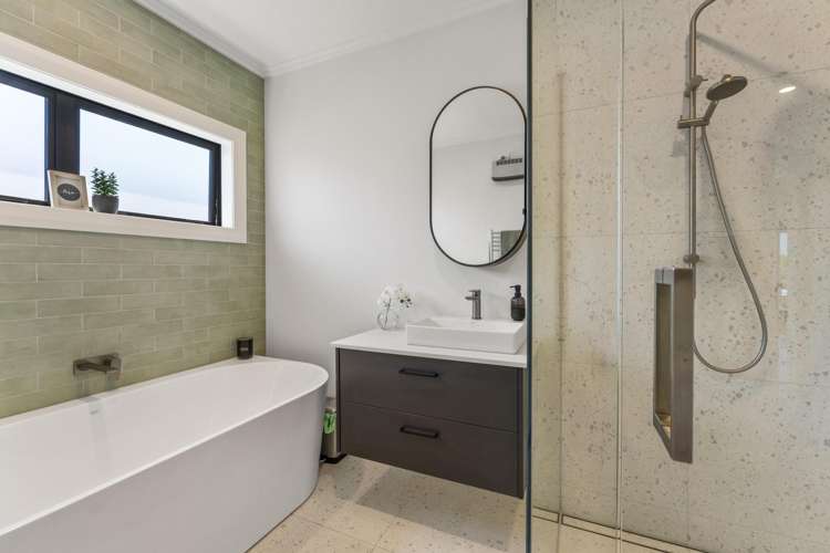 17 Kara Place Wharewaka_17
