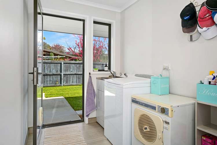 13 Mahy Way Leamington_14