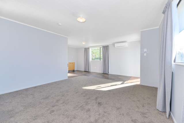 2/16 Sheehan Avenue Papakura_4