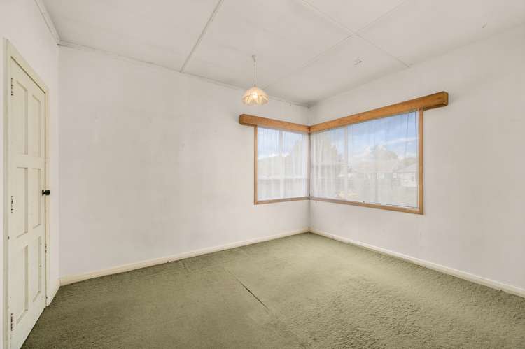 59 Wallace Crescent Glenholme_8