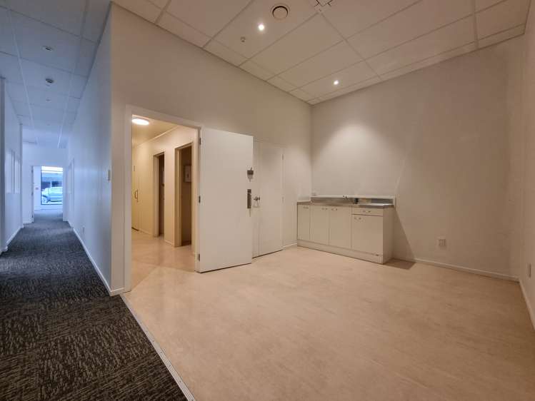 66 Bank Street Whangarei Central_17