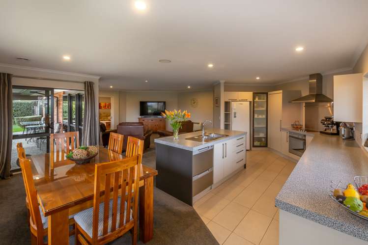 2 Hunters Lane Lincoln_5