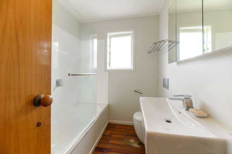 440 Old Te Atatu Road Te Atatu Peninsula_18