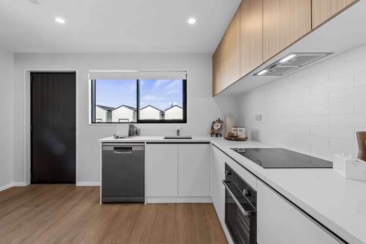 23 Tukari Lane Mangere Bridge_5