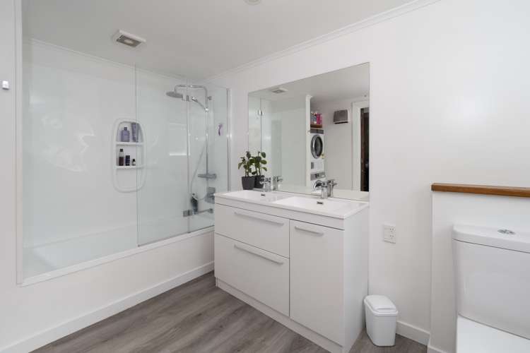 19 Alford Forest Road Allenton_11