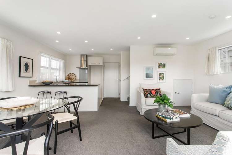 4/33 Elizabeth Street Riccarton_1