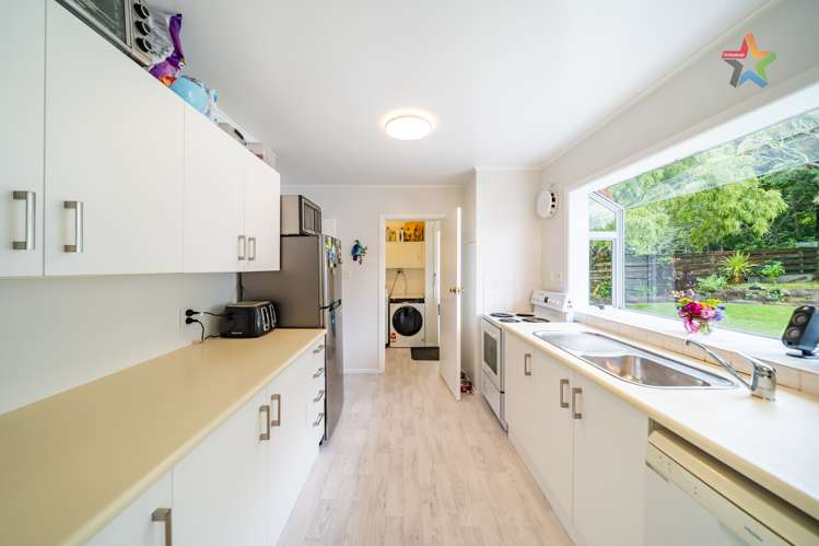 12 Dalton Grove Stokes Valley_5