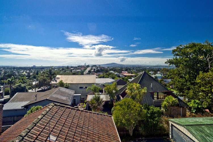 15 Pupuke Road Birkenhead_19