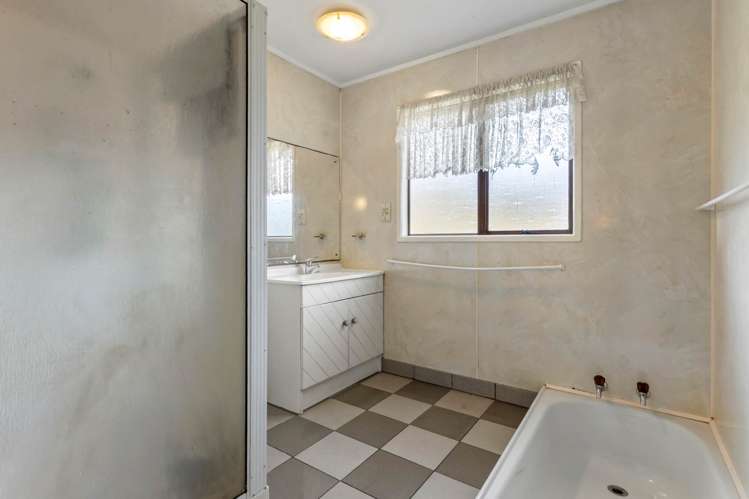 336 Whangaparaoa Road Stanmore Bay_11