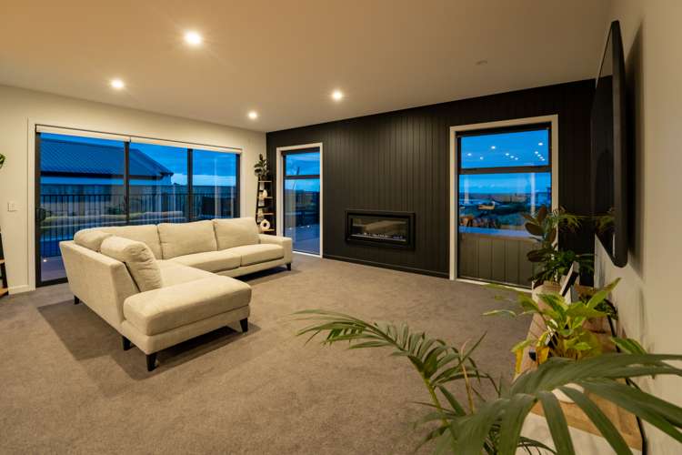 70 Katania Heights Brightwater_5