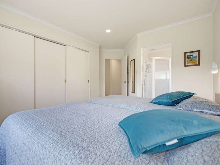 10 Chatswood Place Rototuna_18