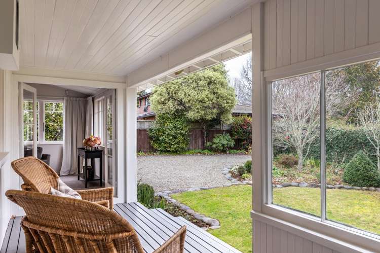 221 Taupahi Road_3