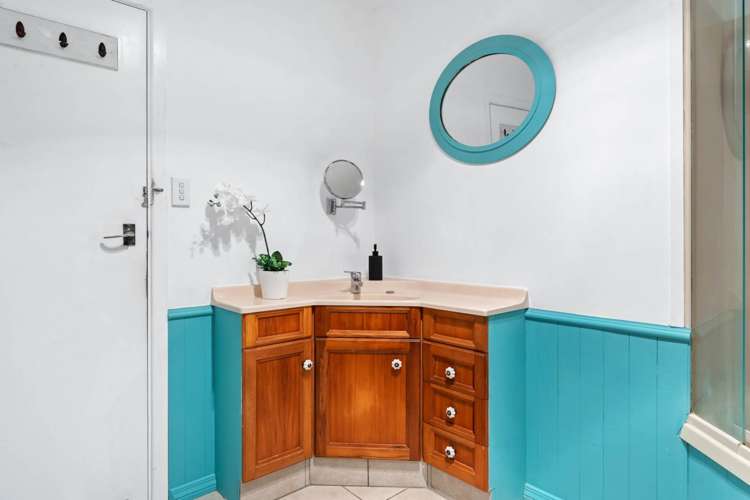 239 Titirangi Road Titirangi_15