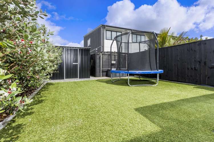 18 Te Aho Matua Road Hobsonville_16