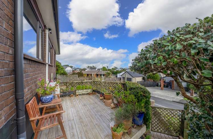 1/2 Basilton Close Bucklands Beach_34