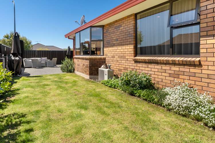 5 Stead Crescent Stoke_14