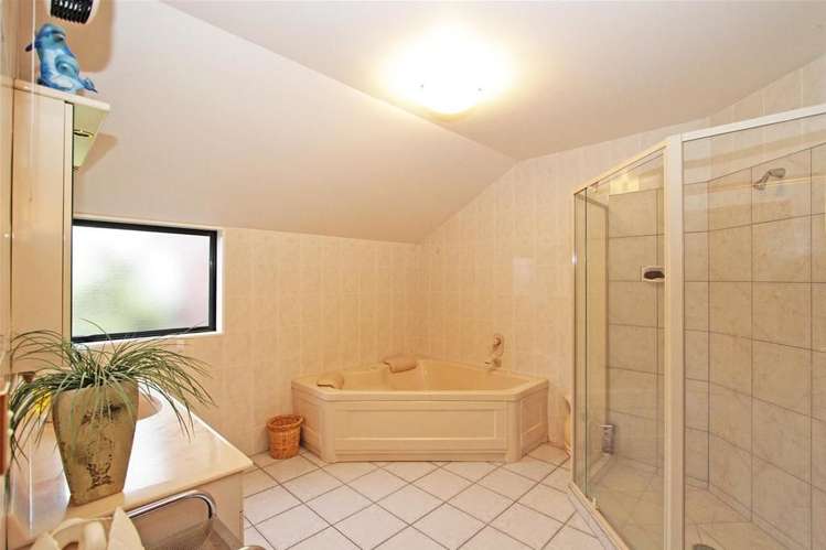 11 Saint James Avenue Richmond_14