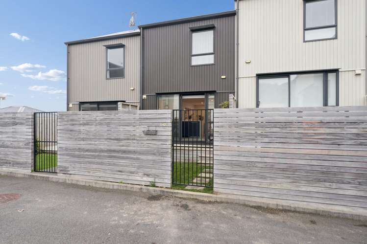 2/12 Stanley Street Berhampore_16