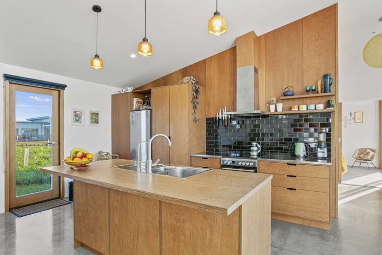 62 Anglers Avenue Warea_7