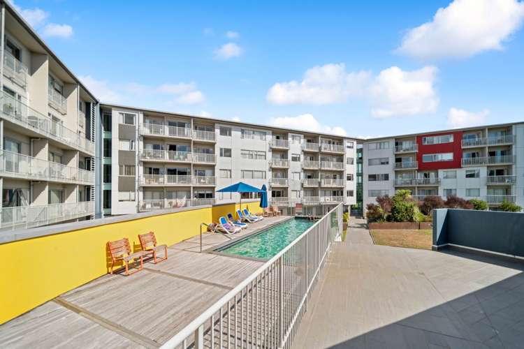 B209/130 Anzac Street Takapuna_17