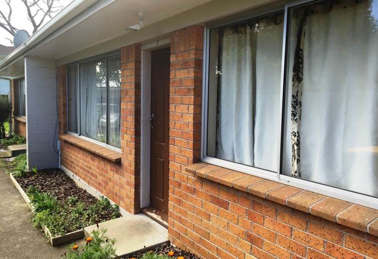 2/102 Coronation Road Papatoetoe_5