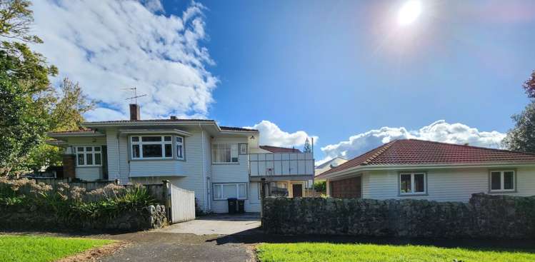 24 Maungakiekie Avenue 1677_0