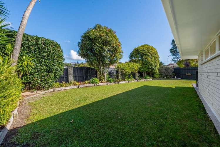 9 Lakeside Drive Pahurehure_24
