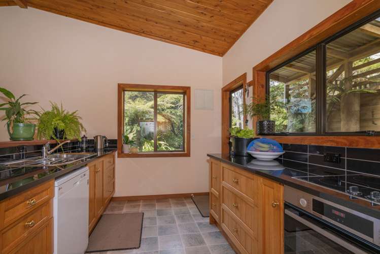 185 Kaimarama Road Kaimarama_3