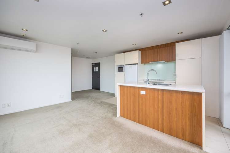 221/4 Dockside Lane Auckland Central_8