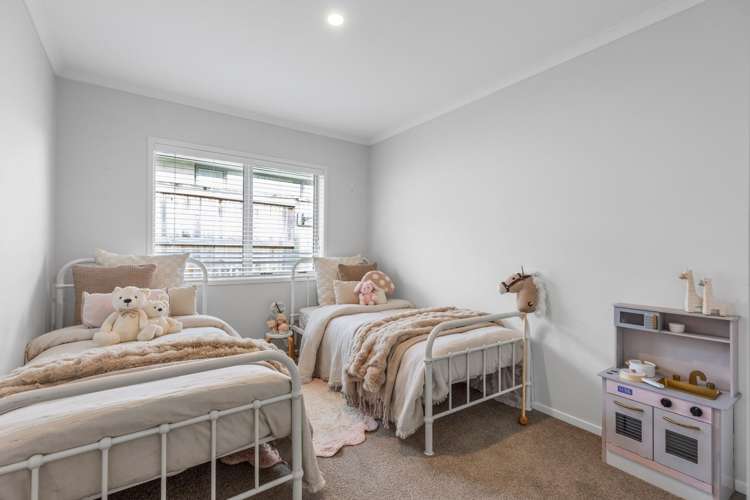 14 Rochfort Crescent Pyes Pa_18