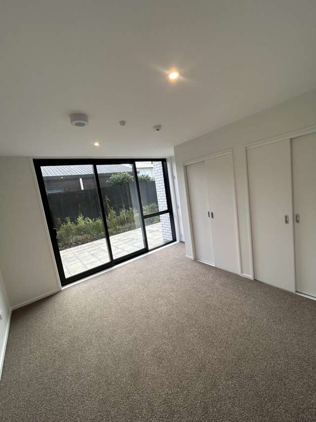 2/16 Treasure Lane Te Atatu South_3