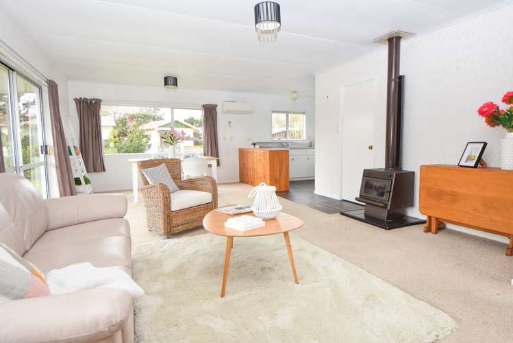 37 Fisher Place Carterton_5