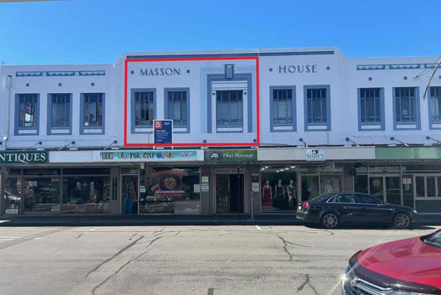 Professional rooms to lease plus onsite carpark