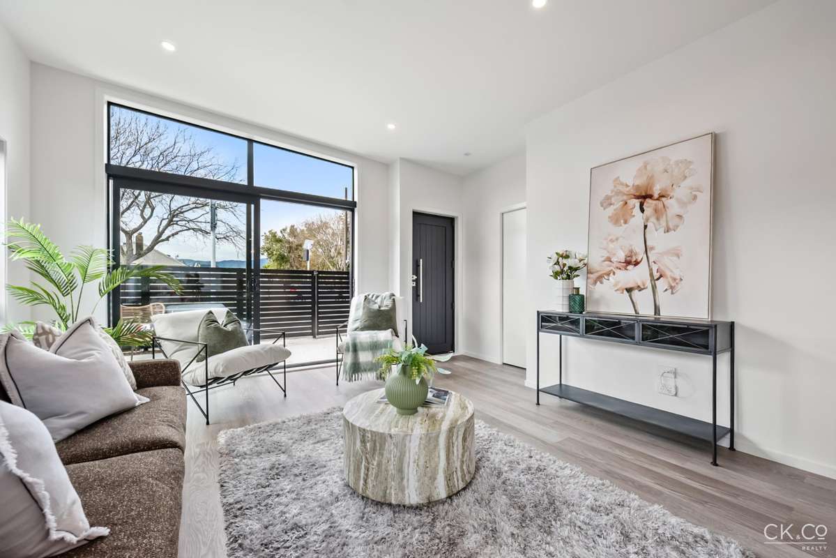 35a Pine Avenue_2