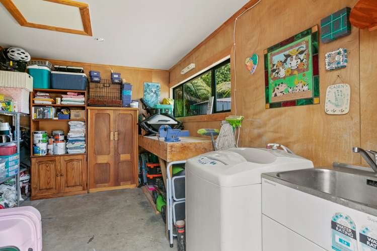 128 Wairau Road Oakura_24