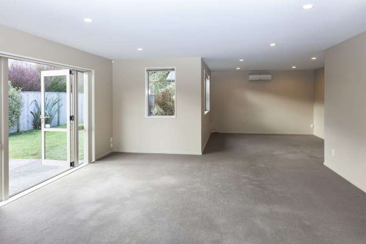 59 Birkdale Drive Shirley_10