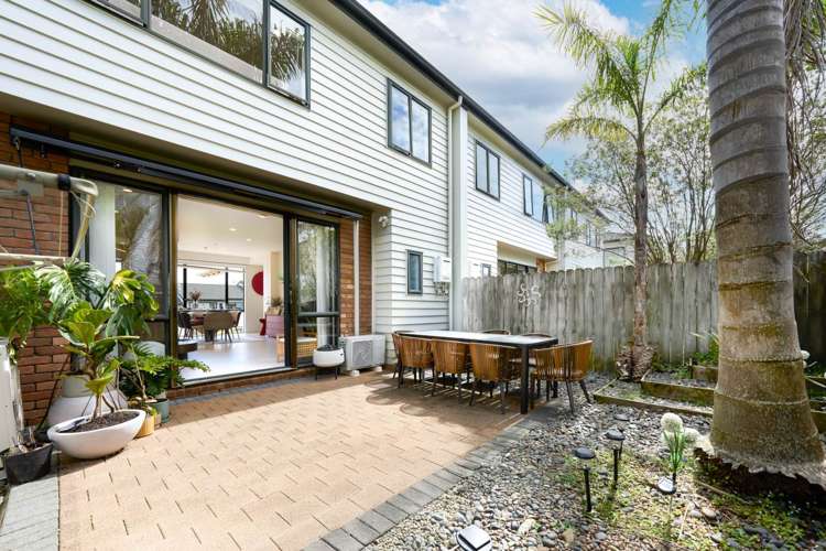 40/22 Northcross Drive_5