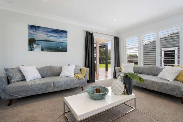 4 Sandleigh Drive Athenree_2