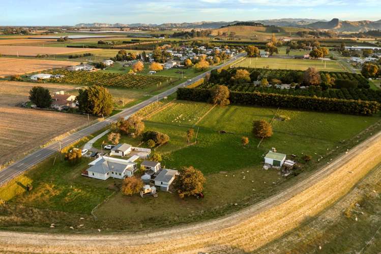 61 Lavenham Road Patutahi_1